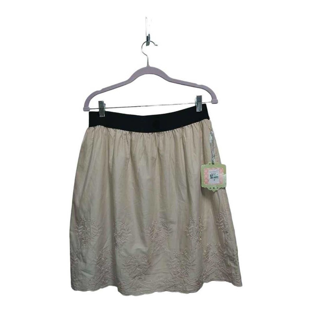 NWT Adorable skirt by DownEast.  Size‎ Medium